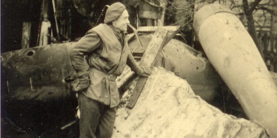 Op 9 februari 1945 viel V1 neer in de tuin van de Windmolenstraat 35 zonder te ontploffen.